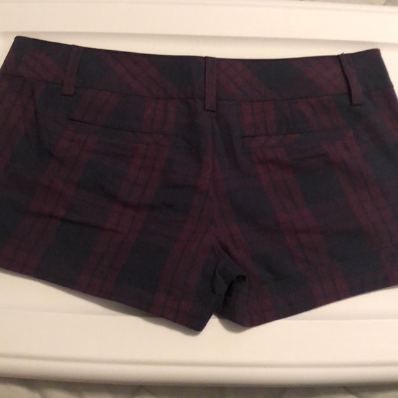 Guess dark violet/navy shorts sz 27 NWT - Picture 2 of 4